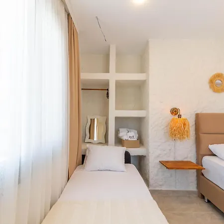 Hotel Aporte *